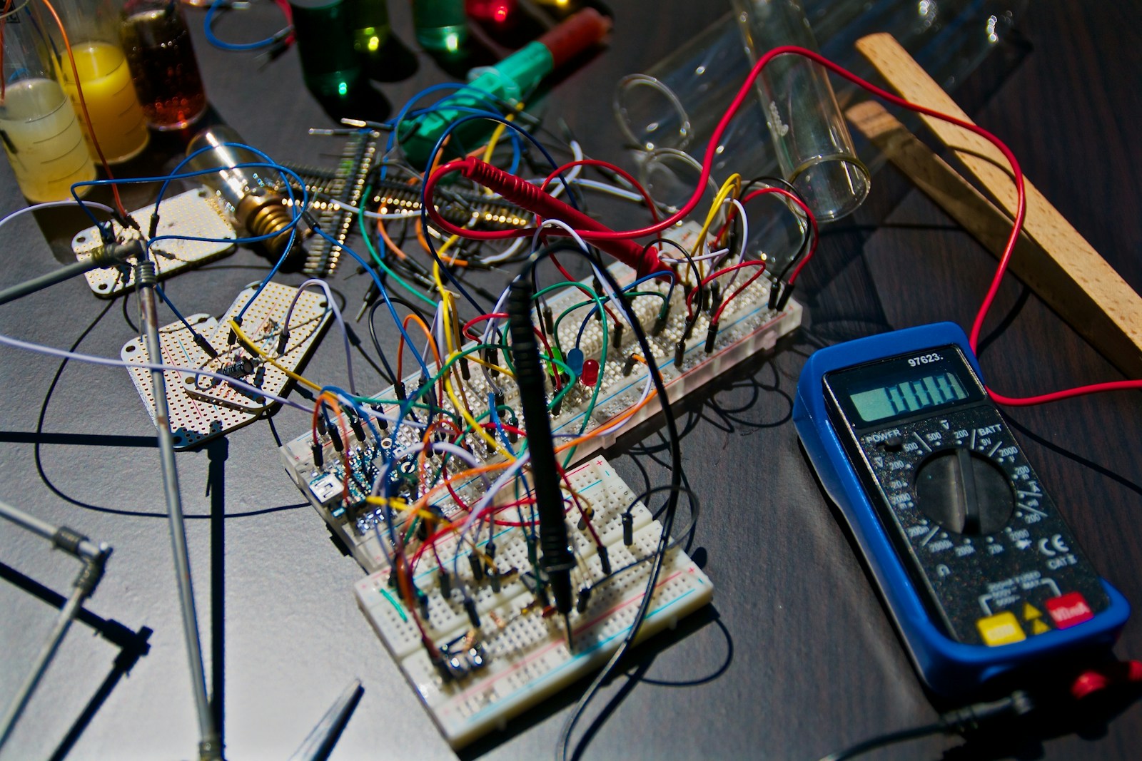 L&rsquo;importance du matériel pour compatibilité électromagnétique dans les technologies modernes